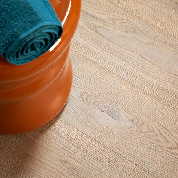 Panel laminowany Berry Alloc Epic Natural Ocean 8 V4 62002476 AC4 8mm