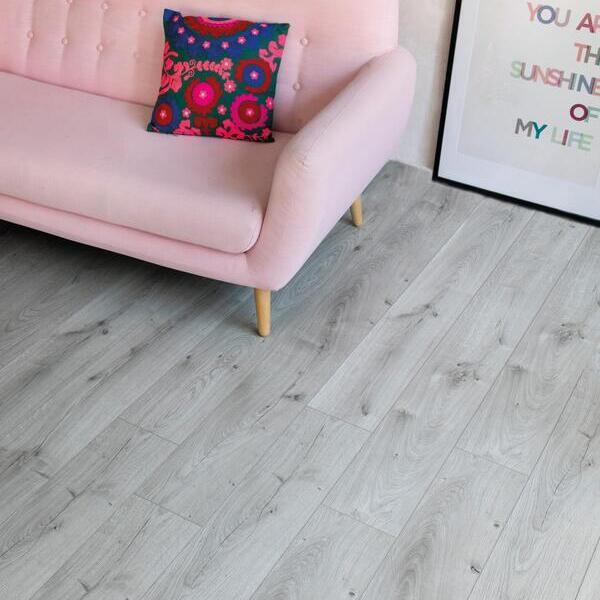 Panel laminowany Berry Alloc Gyant Light Grey Ocean 8 V4 62002037 AC4 8mm