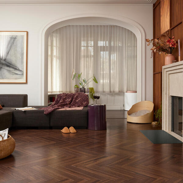 Panel laminowany Berry Alloc Walnut Brown Chateau+ 62002730 / 62002731 AC5 8mm