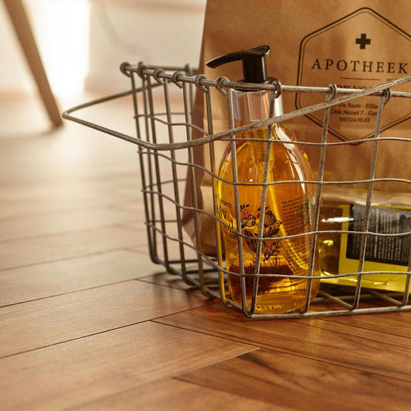 Panel laminowany Berry Alloc Teak Brown Chateau+ 62002728 / 62002729 AC5 8mm