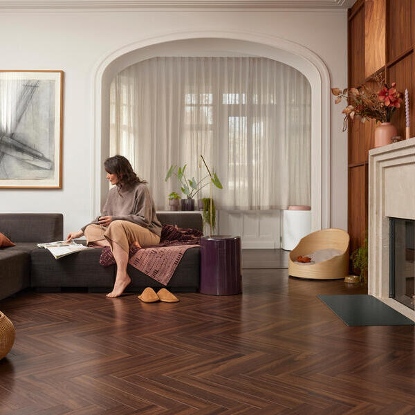 Panel laminowany Berry Alloc Walnut Brown Chateau+ 62002730 / 62002731 AC5 8mm