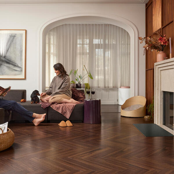 Panel laminowany Berry Alloc Walnut Brown Chateau+ 62002730 / 62002731 AC5 8mm