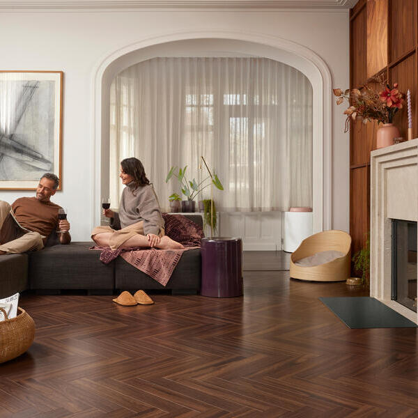 Panel laminowany Berry Alloc Walnut Brown Chateau+ 62002730 / 62002731 AC5 8mm