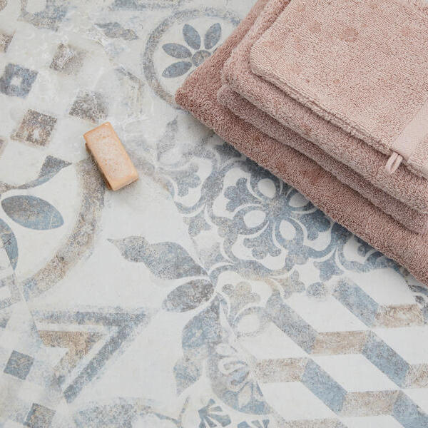 Panel laminowany Berry Alloc Retro Chic Blue Grey Connect 8 V4 62002309 AC4 8mm