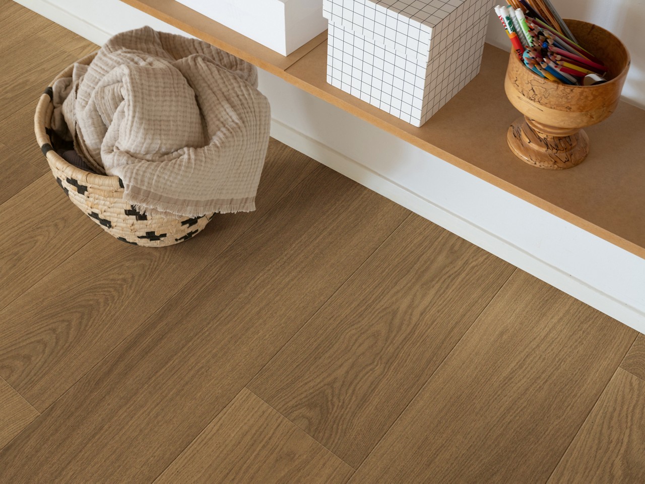 PANEL LAMINOWANY PERGO - Lillehammer L0374-08307 - Dąb Brązowy AC4