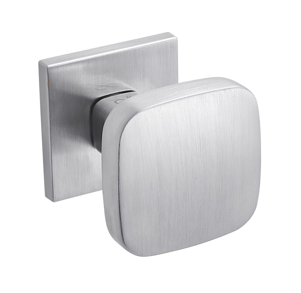 Gałka kwadratowa ruchoma GKZ M700P prawa chrom-mat