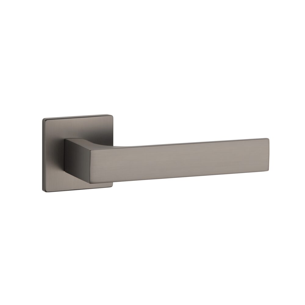 klamka-aprile-alisso-na-rozecie-kwadratowej-q-super-slim-5-mm-grafit-4da698 Klamka Aprile Alisso na rozecie kwadratowej Q Super Slim 5 mm, grafit