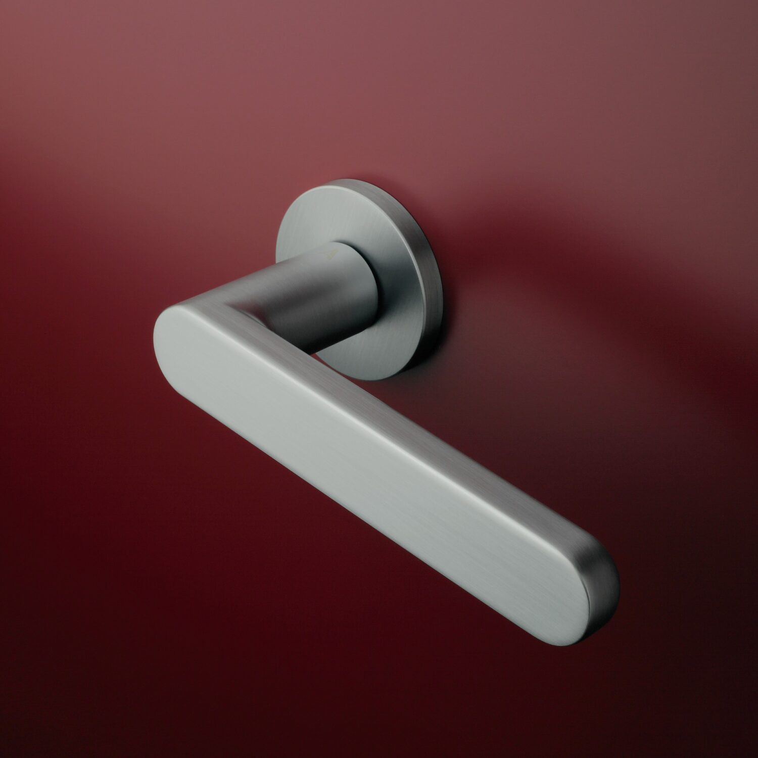 Klamka Aprile Alora na rozecie okrągłej R Slim 7 mm, chrom satynowy