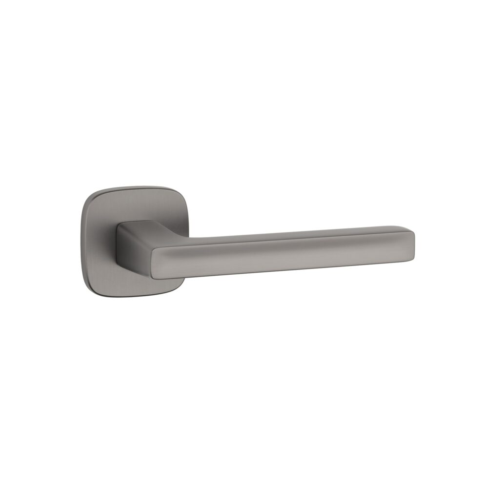 klamka-aprile-pea-na-rozecie-kwadratowo-okraglej-qr-7-mm-grafit-2dcb1d Klamka Aprile Pea na rozecie kwadratowo-okrągłej QR 7 mm, grafit