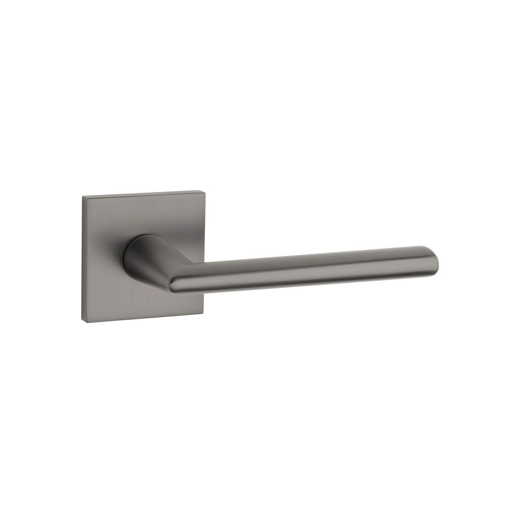 klamka-aprile-primula-na-rozecie-kwadratowej-q-slim-7-mm-tytan-4f81b1 Klamka Aprile Primula na rozecie kwadratowej Q Slim 7 mm, tytan
