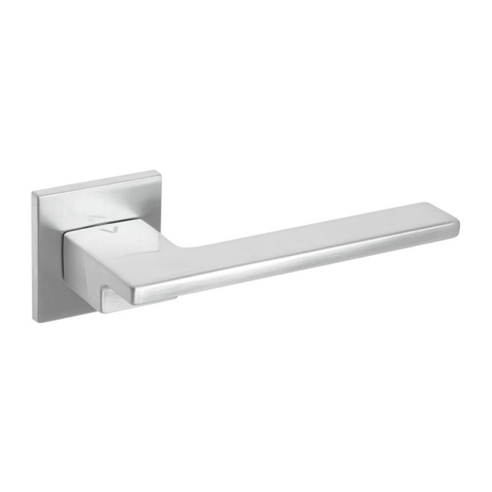 Klamka Cosmo Fit na rozecie kwadratowej R67F chrom-satyna