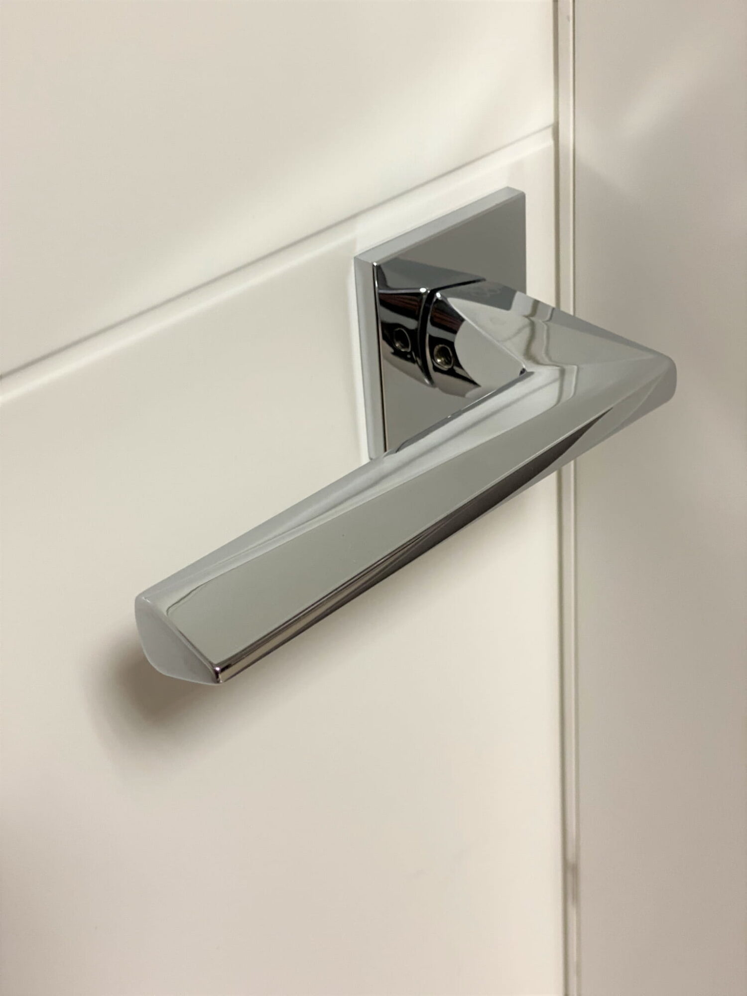 Klamka Diamond Fit KDF 700 na rozecie kwadratowej chrom