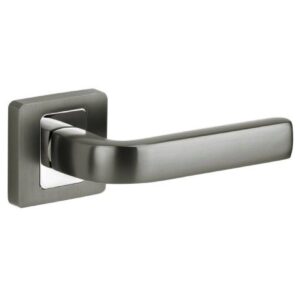 Klamka Entra na rozecie kwadratowej R62 antracyt/chrom