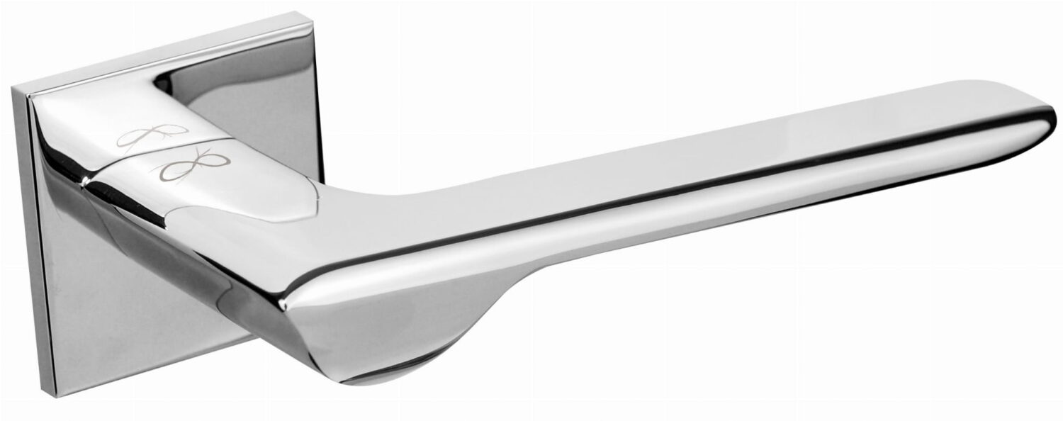 Klamka Linea KLIN S 700 na szyldzie kwadratowym chrom