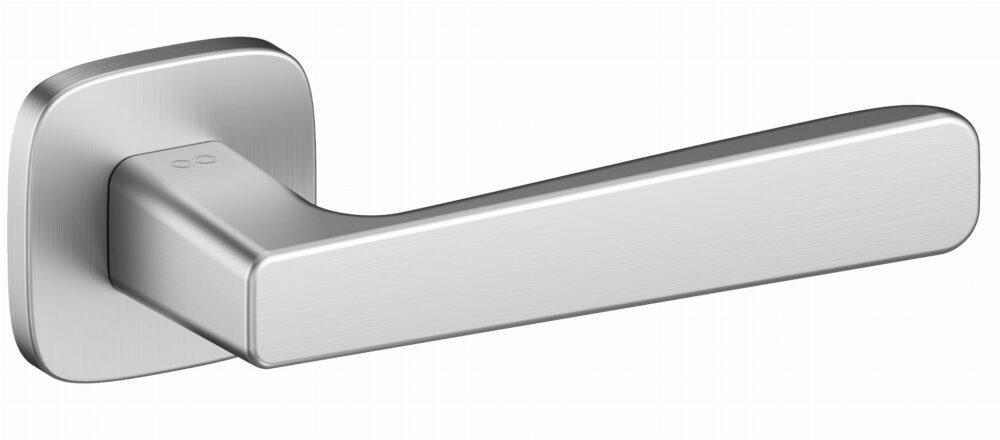 Klamka Parma KPR QO M700 na rozecie kwadratowo-owalnej chrom-mat
