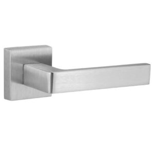 Klamka Quattro 02-Z Vis na rozecie kwadratowej R35V chrom-satyna