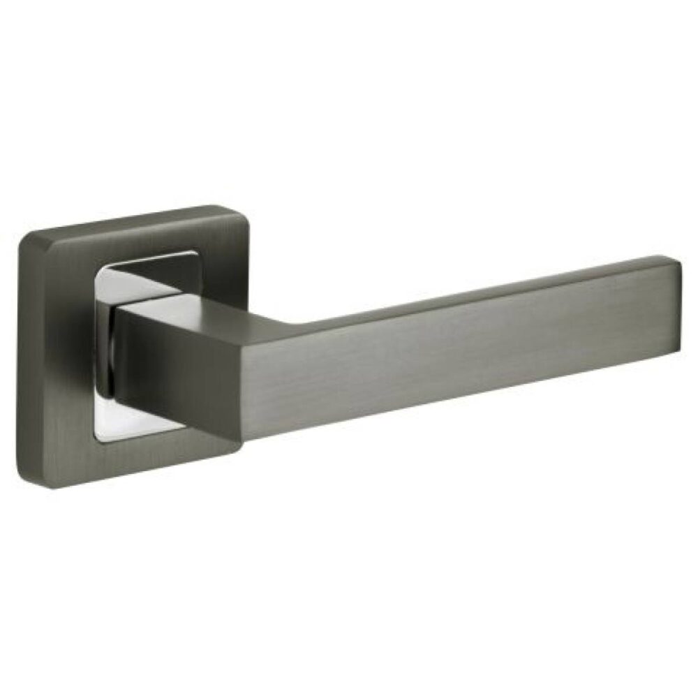 Klamka Roka na rozecie kwadratowej R62 antracyt/chrom