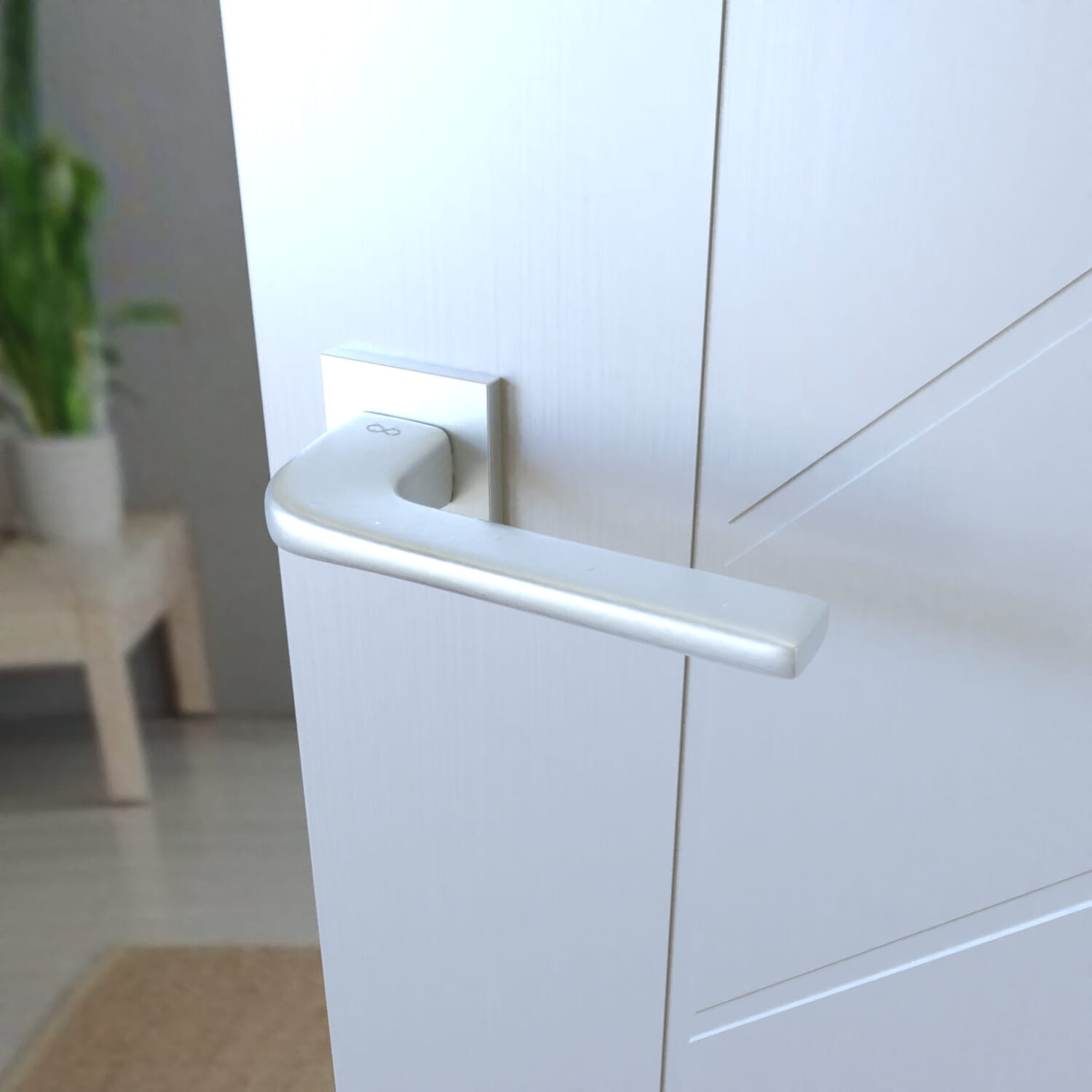 Klamka Solo Fit KSO M700 na rozecie kwadratowej chrom-mat