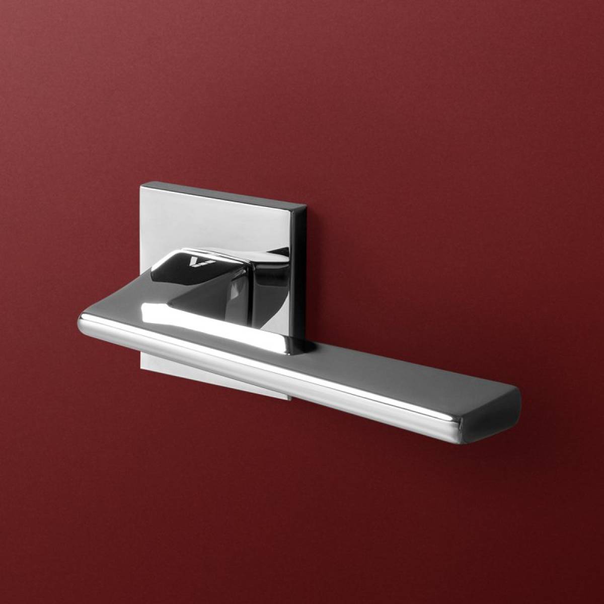 Klamka SpyQ Fit na rozecie kwadratowej R67F chrom