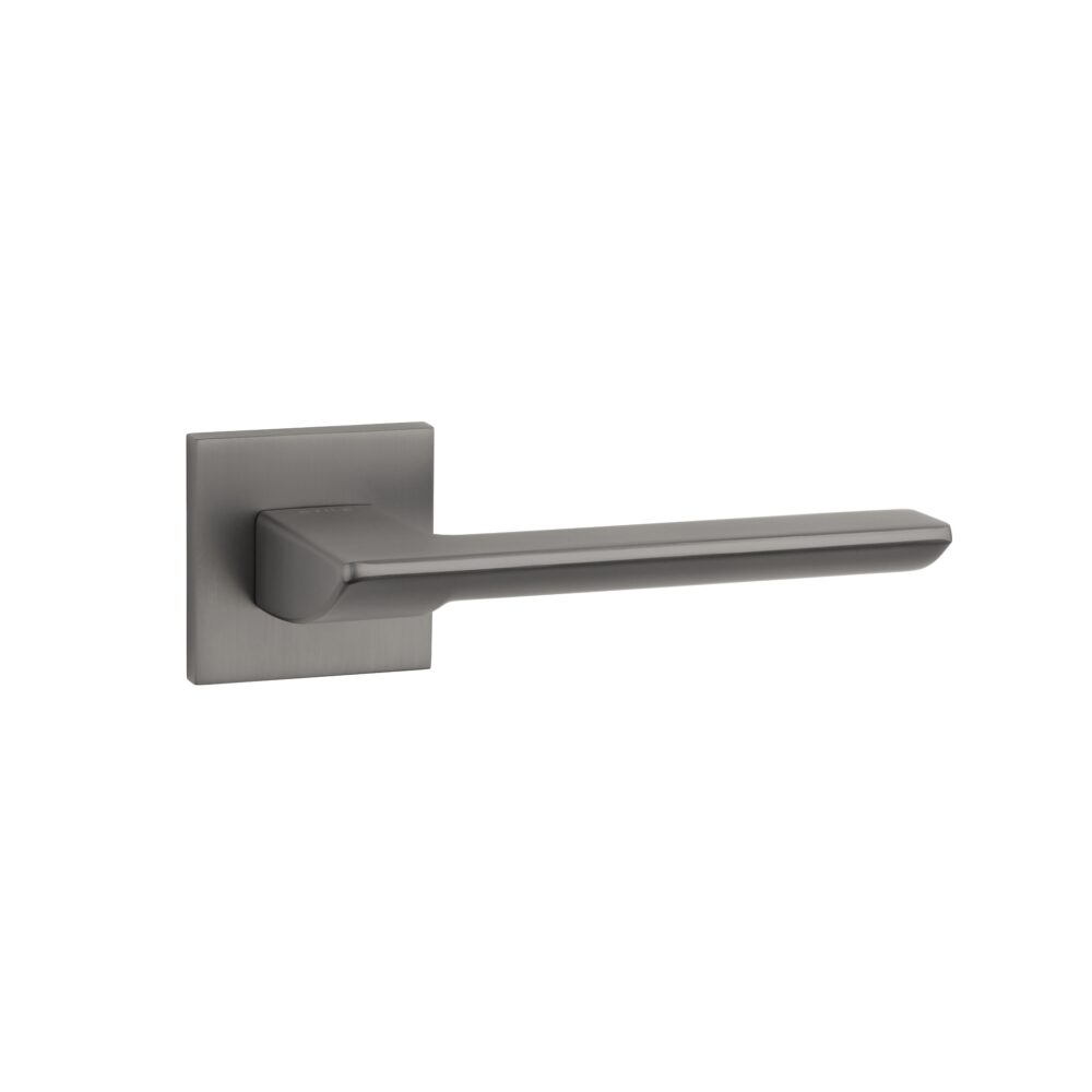 Klamka Stile Bira na rozecie kwadratowej Q Slim 7 mm, tytan