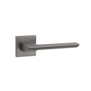 Klamka Stile Bira na rozecie kwadratowej Q Slim 7 mm, tytan