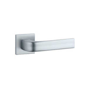 Klamka Stile Jena na rozecie kwadratowej Q Slim 7 mm, chrom satynowy