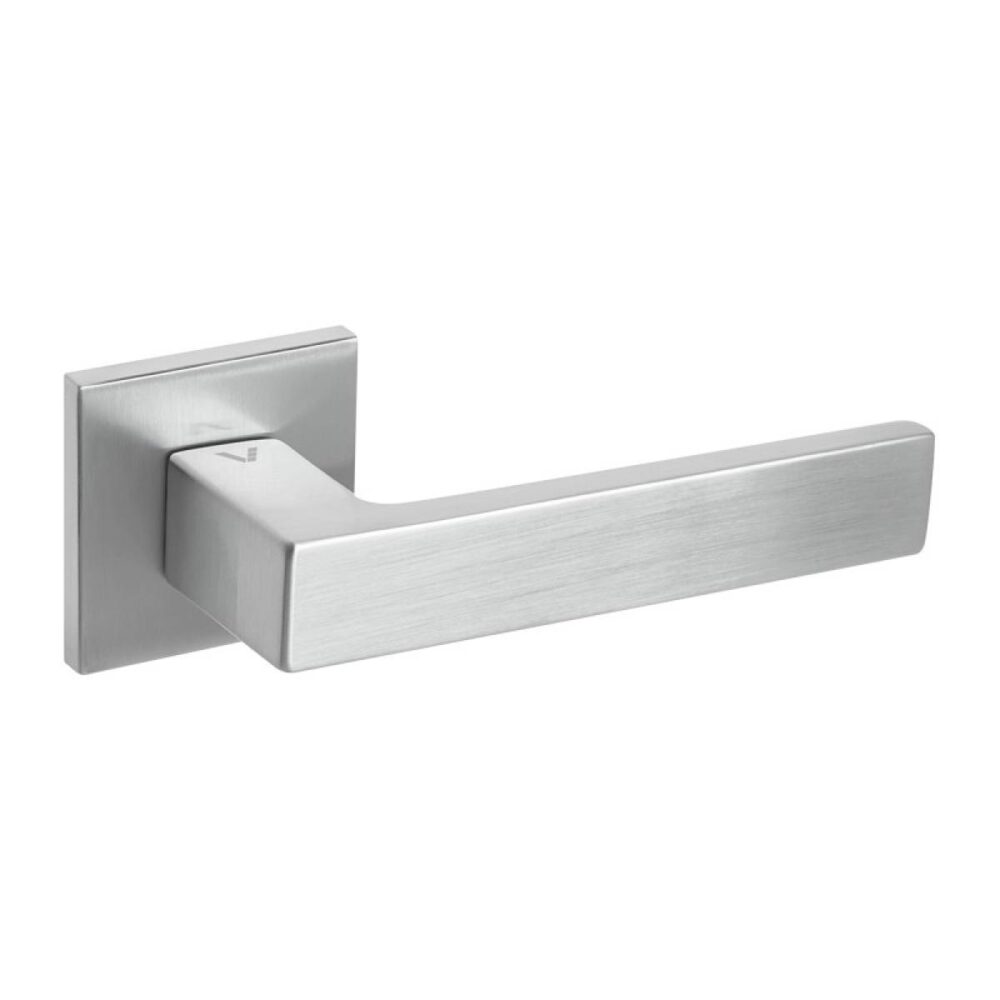 Klamka Warna Fit na rozecie kwadratowej R67F chrom-satyna