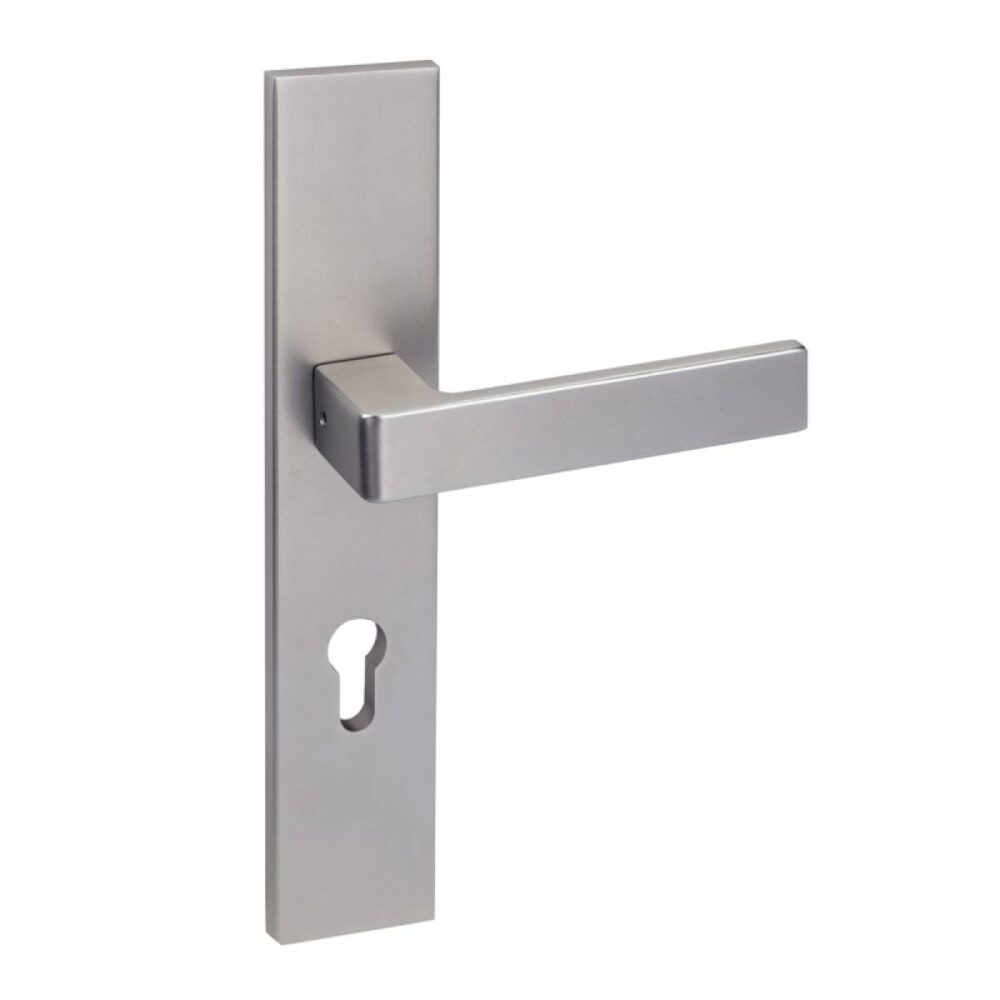 klamka-zewnetrzna-xen-klasa-1-r81-na-szyldzie-72-mm-34238 Klamka zewnętrzna Xen klasa 1 R81 na szyldzie 72mm inox wkładka