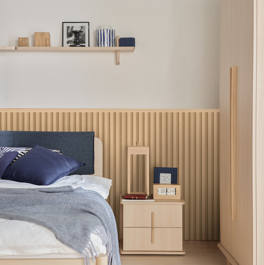 lamele-scienne-linerio-m-plus-line-light-oak-122-x-265-x-21-cm-854fa8 Lamele ścienne Linerio M Plus-Line Light Oak 12,2 × 265 × 2,1 cm