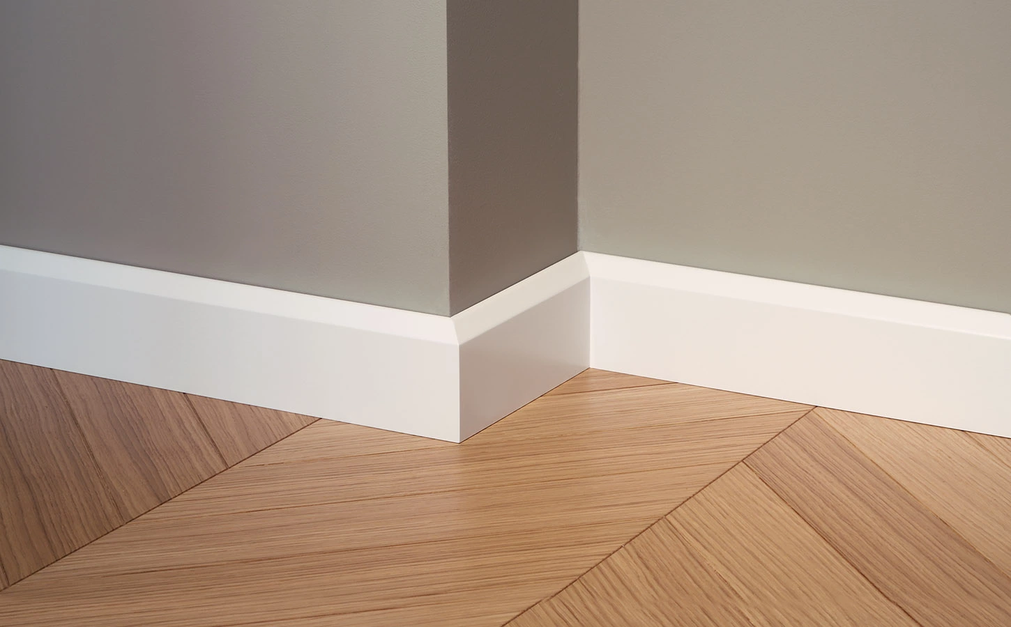Listwa przypodłogowa Lagrus Classic 45 16 x 80 mm biała