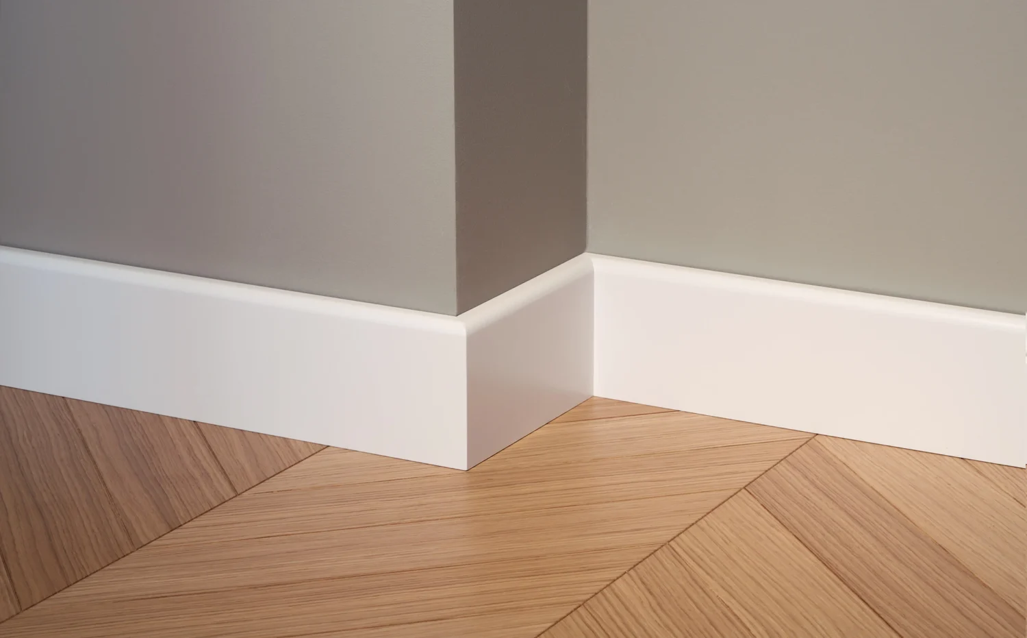 Listwa przypodłogowa Lagrus Standard R10 16 x 100 mm biała